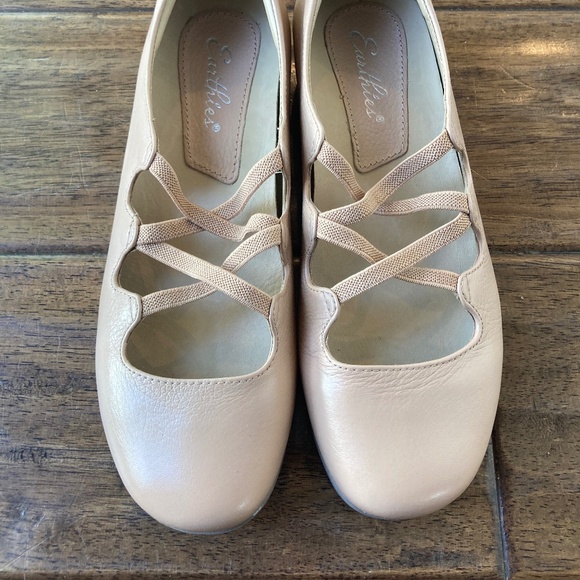 Earthies Shoes Womens 7B Blush Clare Leather Slip On Flats Ballet Straps Comfort - Picture 1 of 10